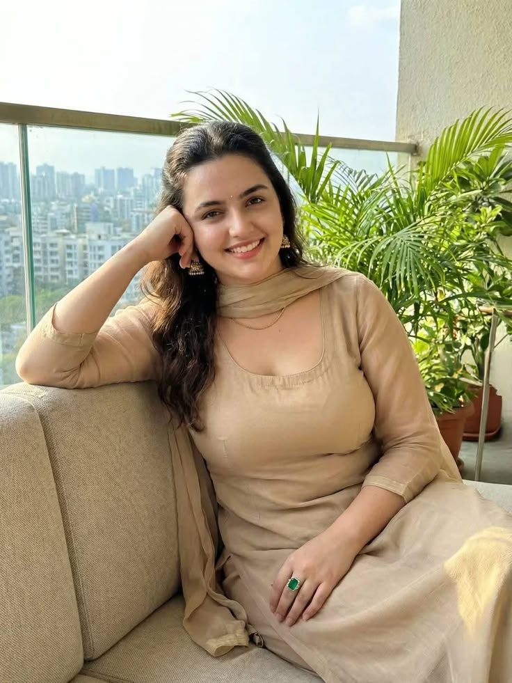 Lata — verified 32yr call girl in Electronic City Bangalore